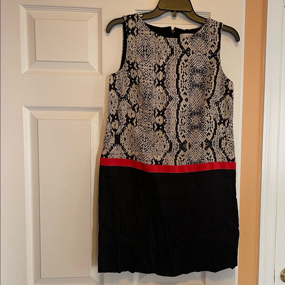 Used Loft size 6 linen dress